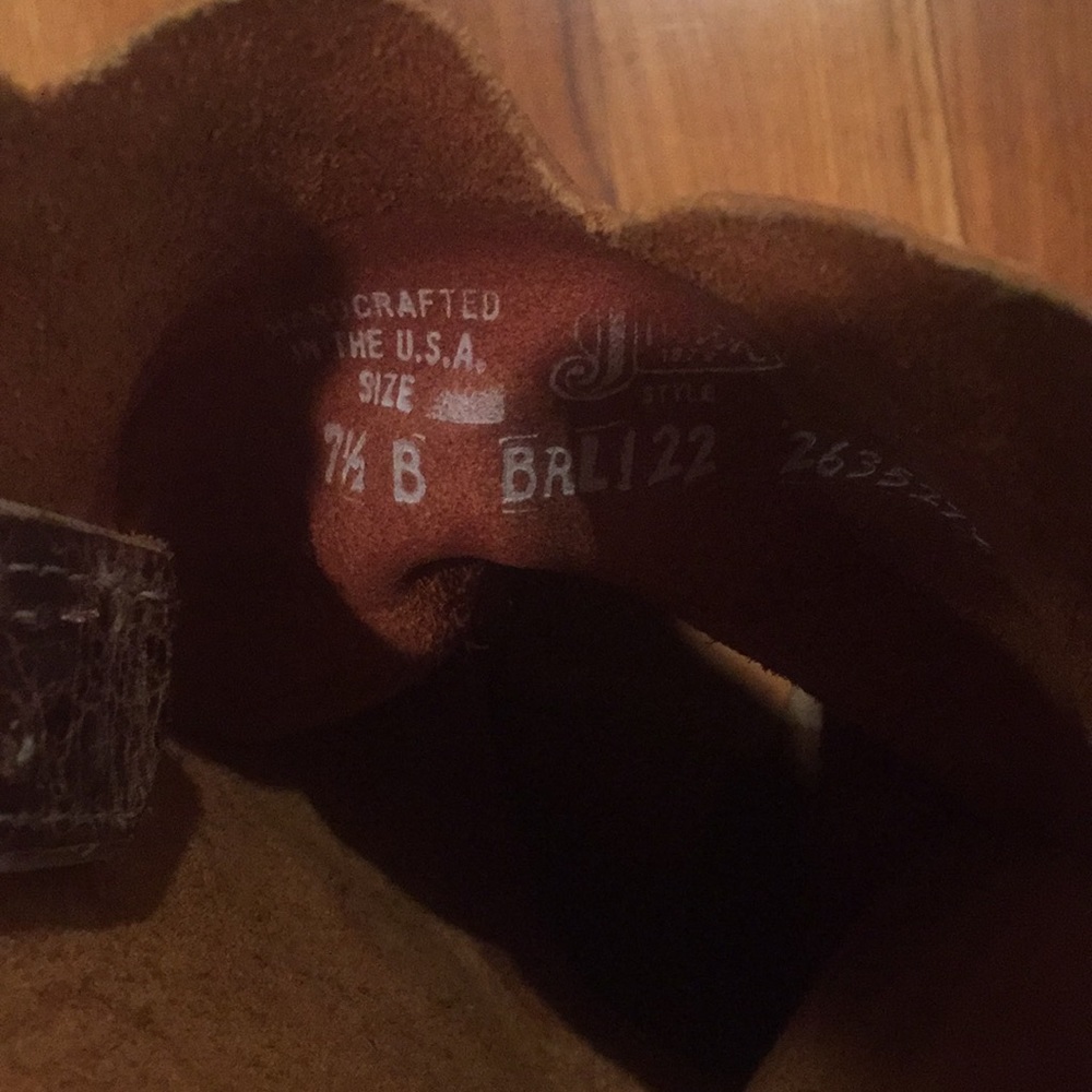Justin Boots Brown Distressed Leather Heeled Cowboy Boots - Picture 4 of 7